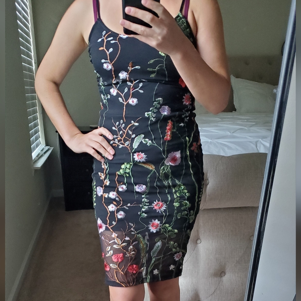 Guess dress nwt